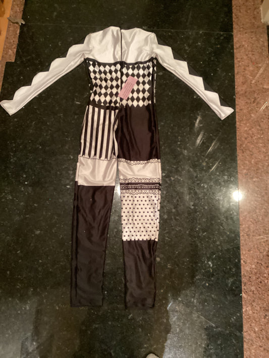 Mime costume (8-11) Item #59